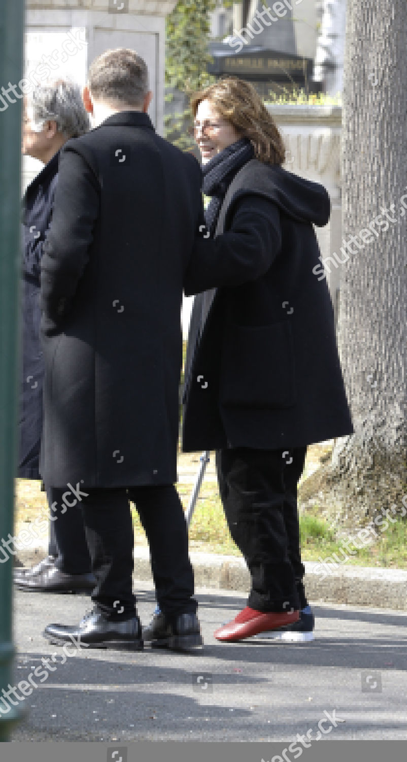Jane Birkin Arrives Funeral Ceremony Late Editorial Stock Photo Stock