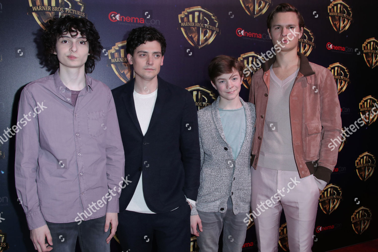 Finn Wolfhard Aneurin Barnard Oakes Fegley Editorial Stock Photo ...