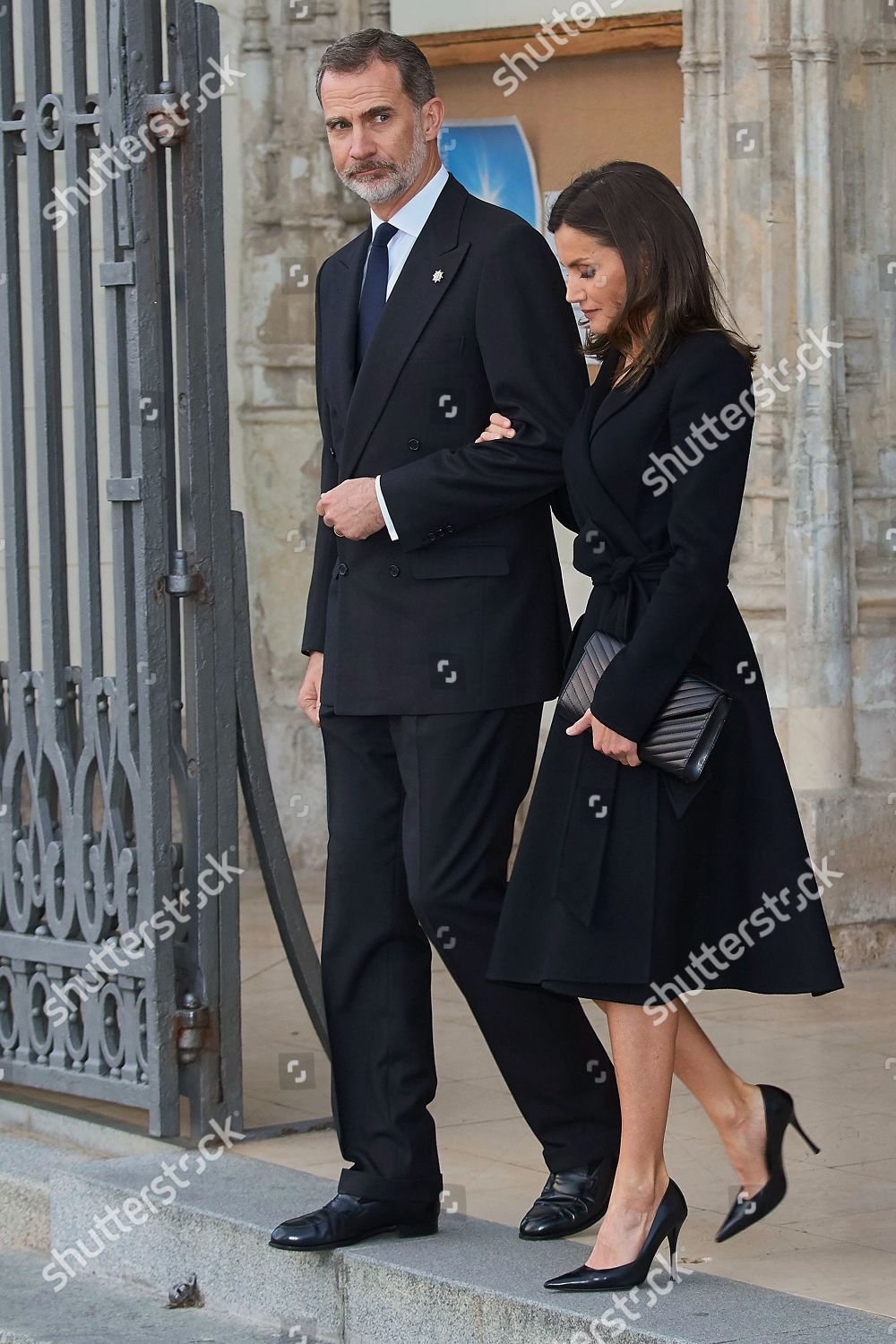spanish-royal-couple-attend-funeral-mass-of-jose-pedro-perez-llorca-madrid-spain-shutterstock-editorial-10187228a.jpg