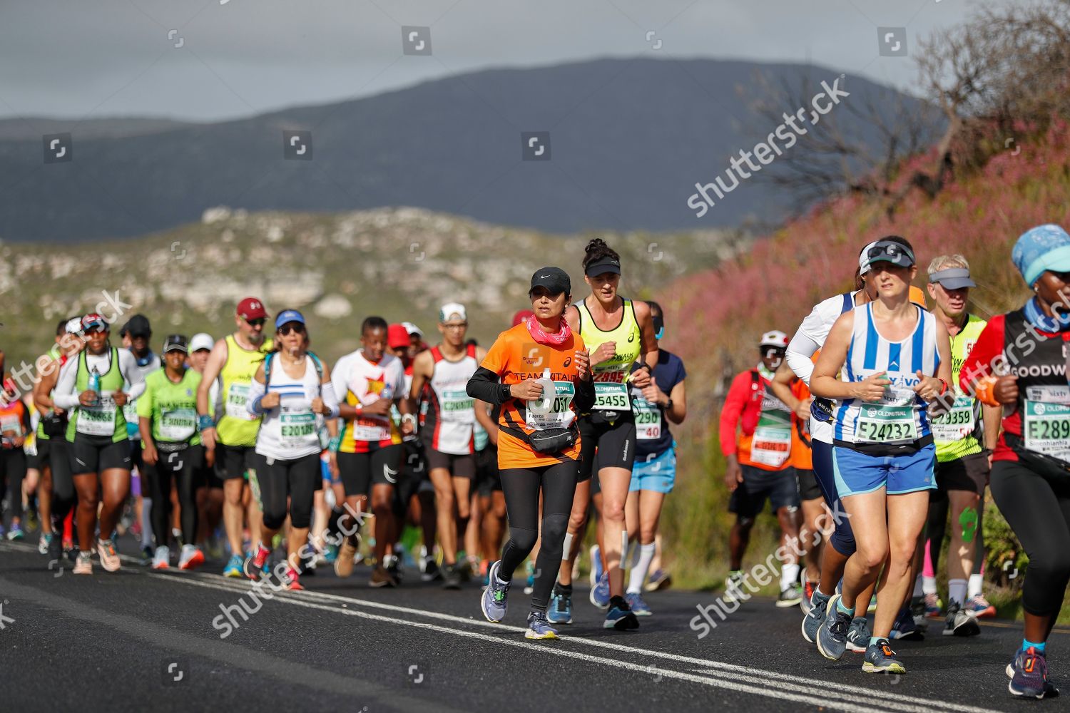 https://editorial01.shutterstock.com/wm-preview-1500/10215056p/04c59469/two-oceans-ultra-marathon-cape-town-south-africa-shutterstock-editorial-10215056p.jpg
