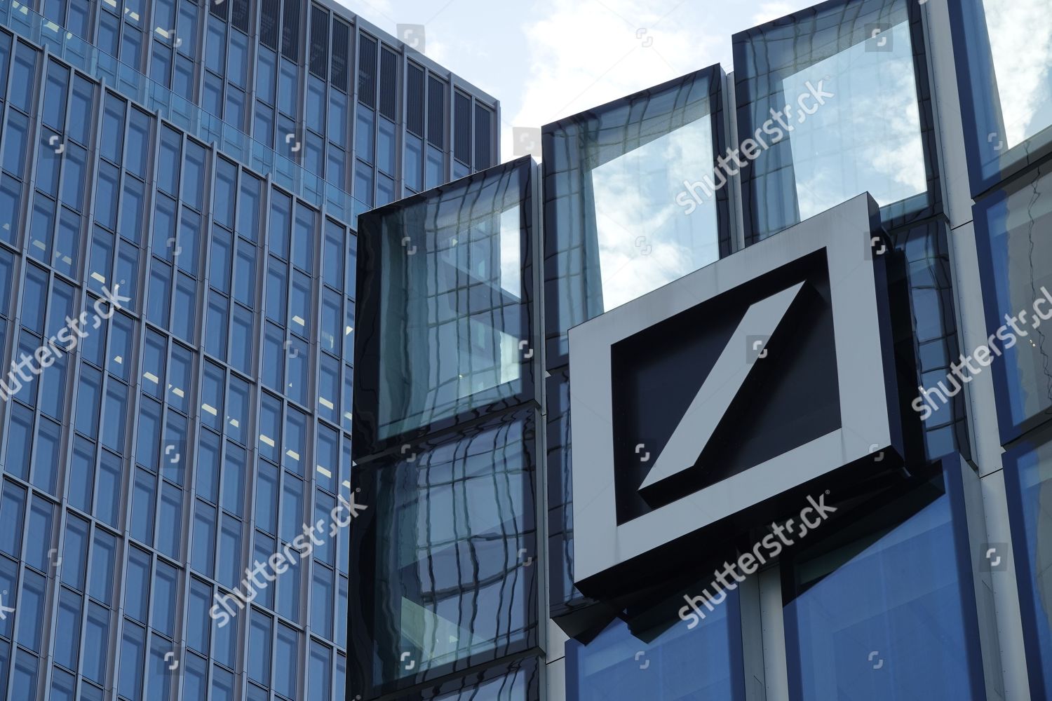 Deutsche Bank From Bombs And Bravado To Risks Of A Bailout Bbc News