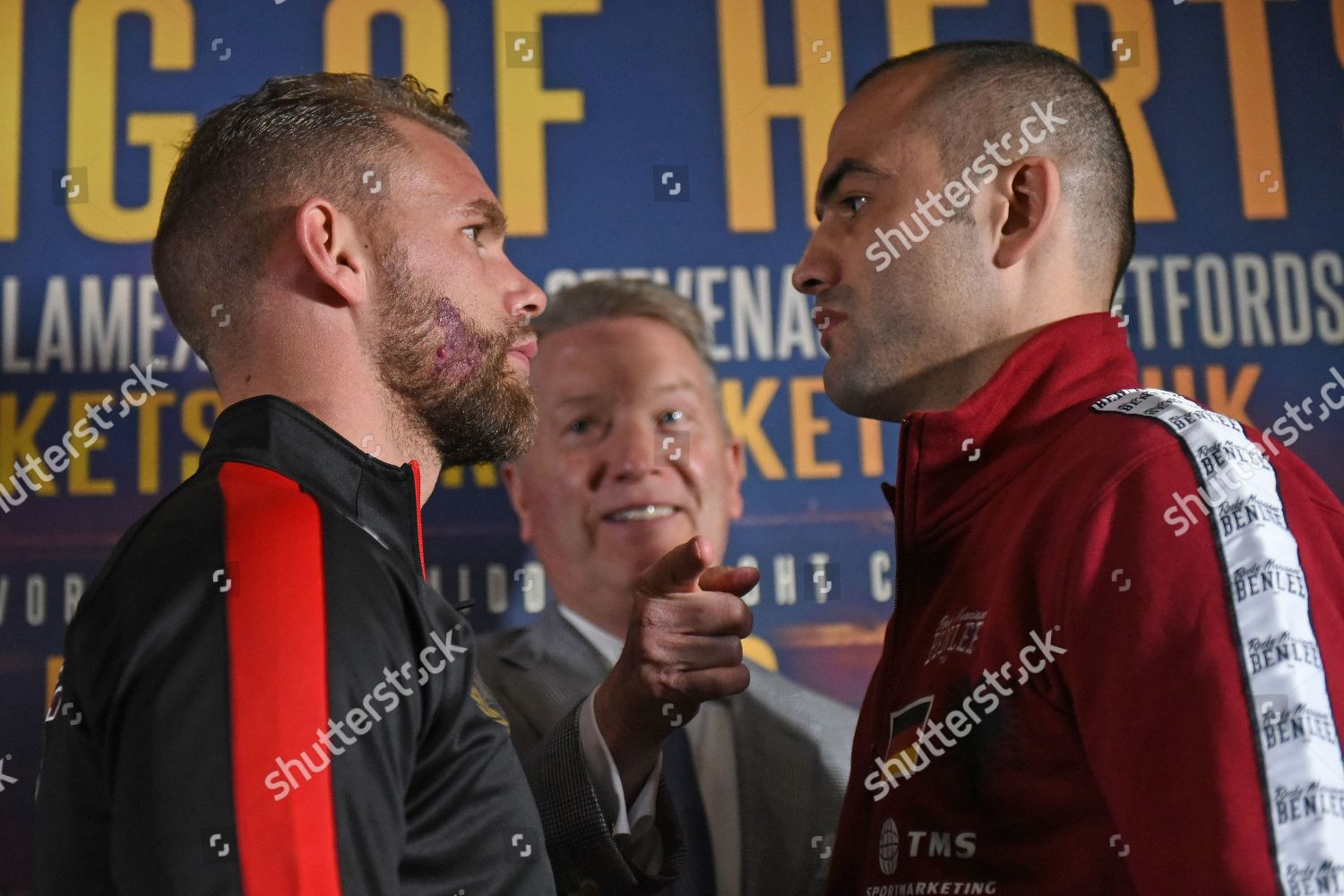 Billy Joe Saunders L Shefat Isufi During Editorial Stock Photo Stock Image Shutterstock