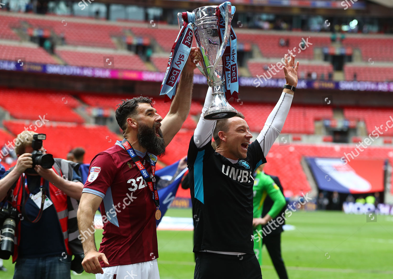 Mile Jedinak John Terry Celebrate Trophy Editorial Stock Photo - Stock ...