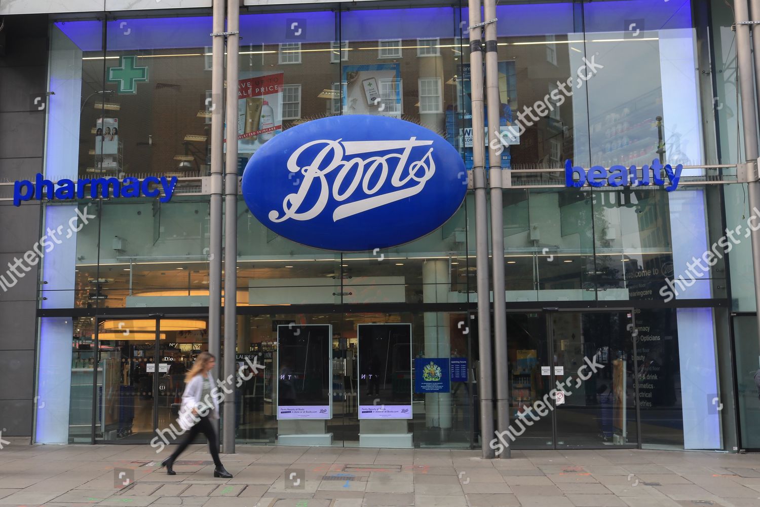 Boots Retailer has announced closure their 200 Editorial