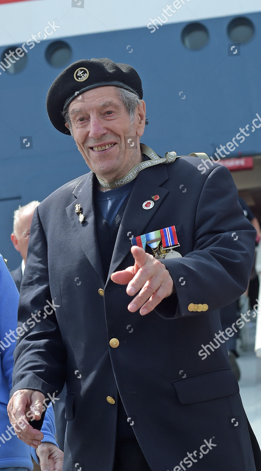 British Royal Navy Wwii Veteran Dday Editorial Stock Photo - Stock ...