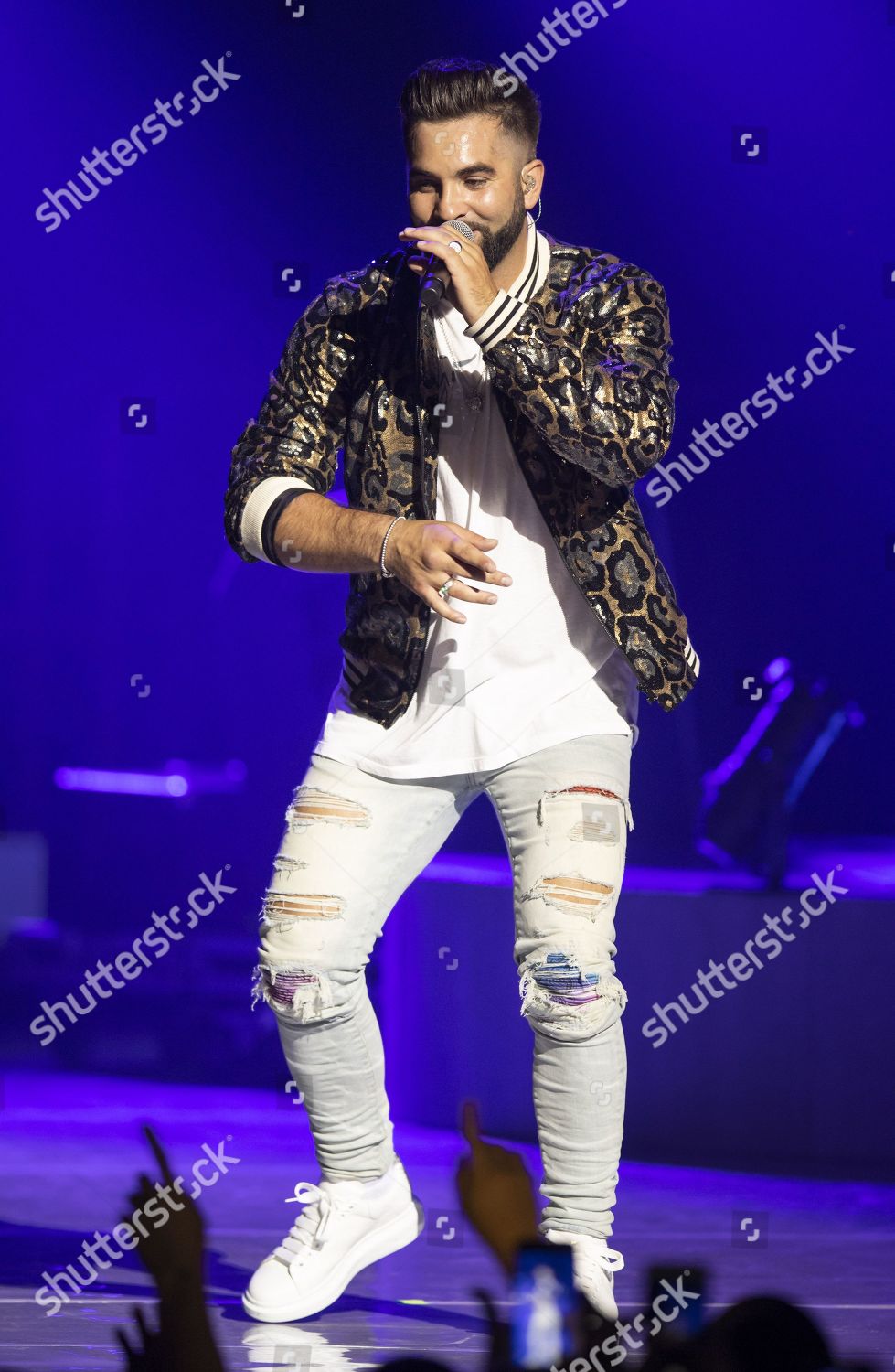 Kendji Girac Foto Editorial En Stock Imagen En Stock Shutterstock