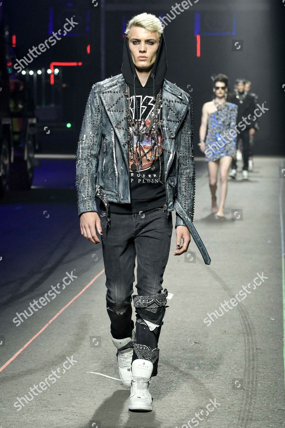 Versace 2020 Spring Summer Mens Runway Looks Denim Jeans Fashion