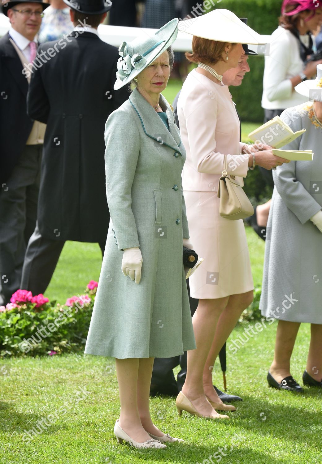 royal-ascot-ladies-day-uk-shutterstock-editorial-10317651h.jpg