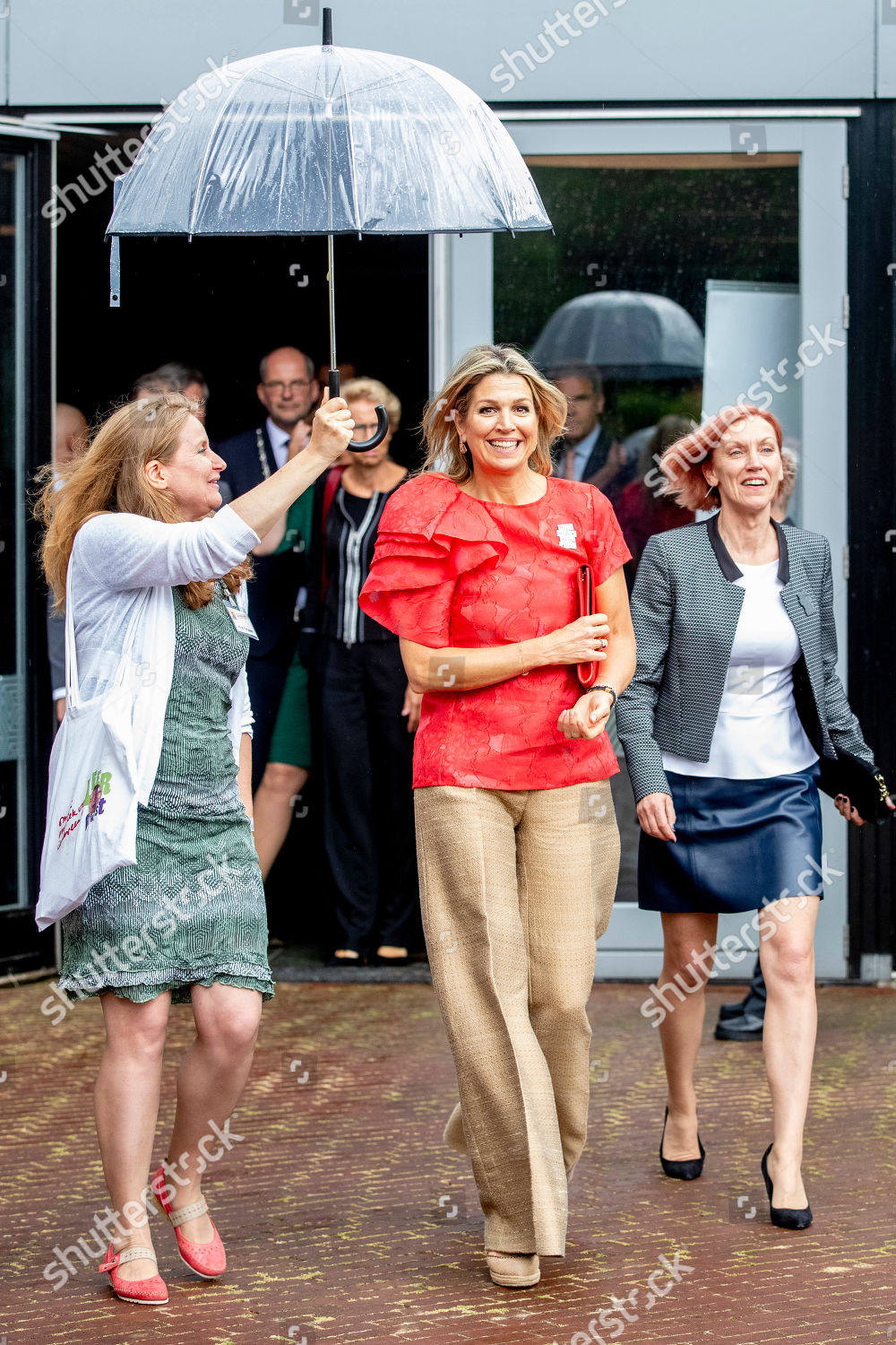 queen-maxima-signing-the-more-music-covenant-in-the-classroom-drenthe-the-netherlands-shutterstock-editorial-10317726ab.jpg