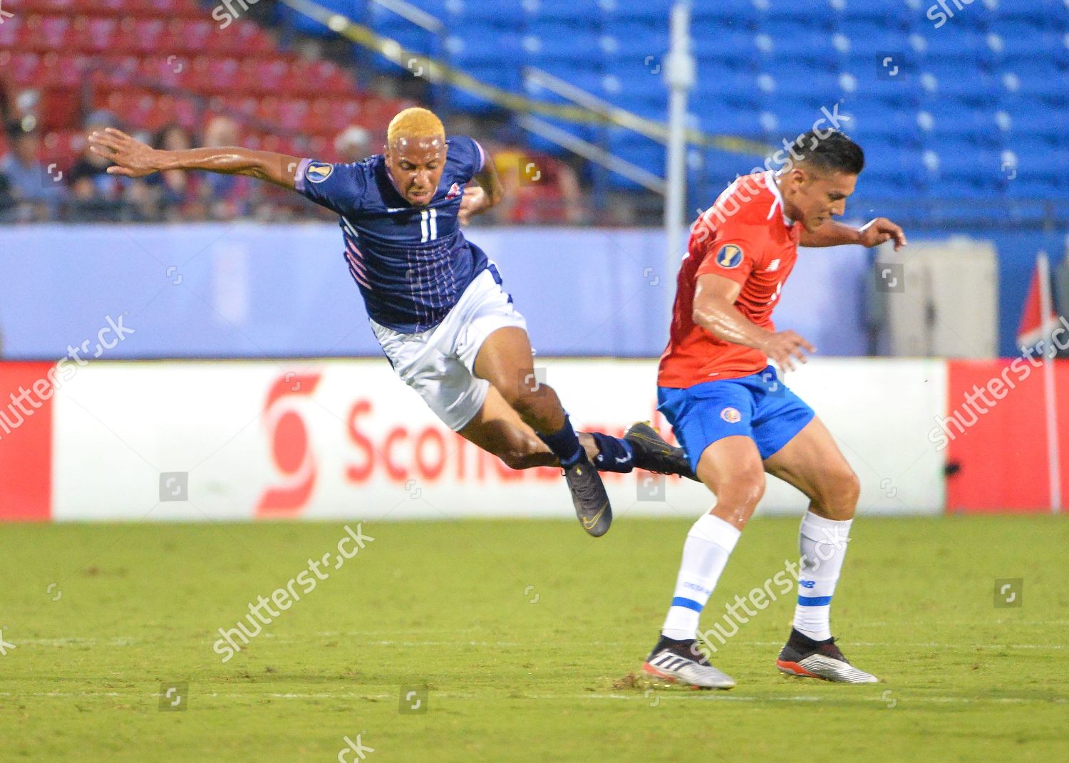 Bermuda Midfielder Willie Clemons 11 Gets Editorial Stock Photo Stock