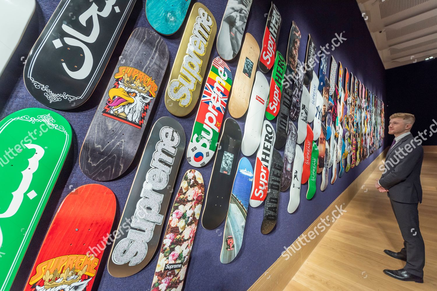 Supreme Skateboard Deck Uk | Supreme and Everybody