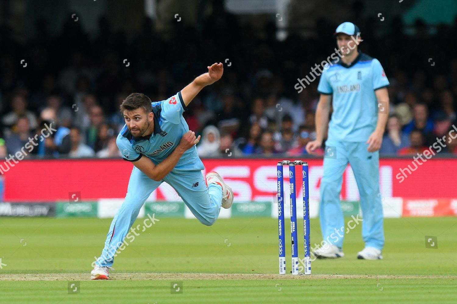 Mark Wood England Bowling During Icc Cricket Redaktionelles Stockfoto Stockbild Shutterstock