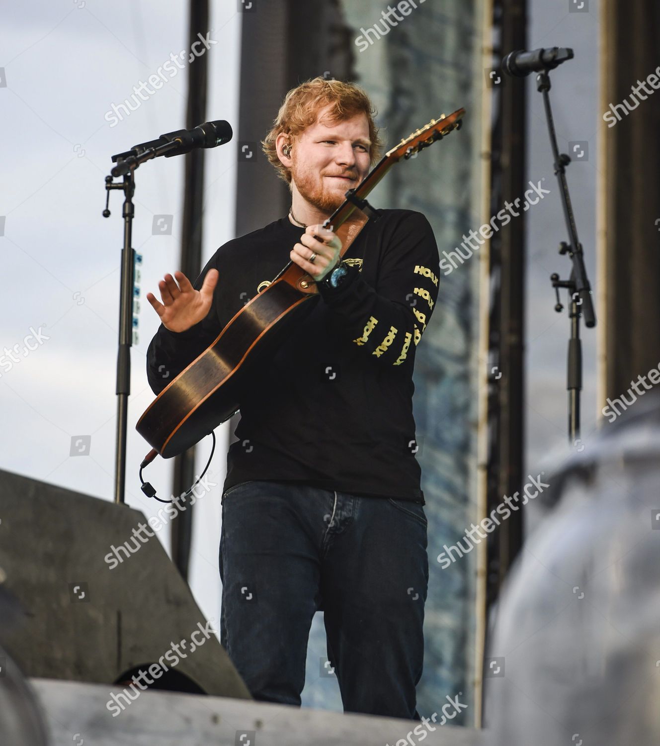 Ed Sheeran Foto Editorial En Stock Imagen En Stock Shutterstock