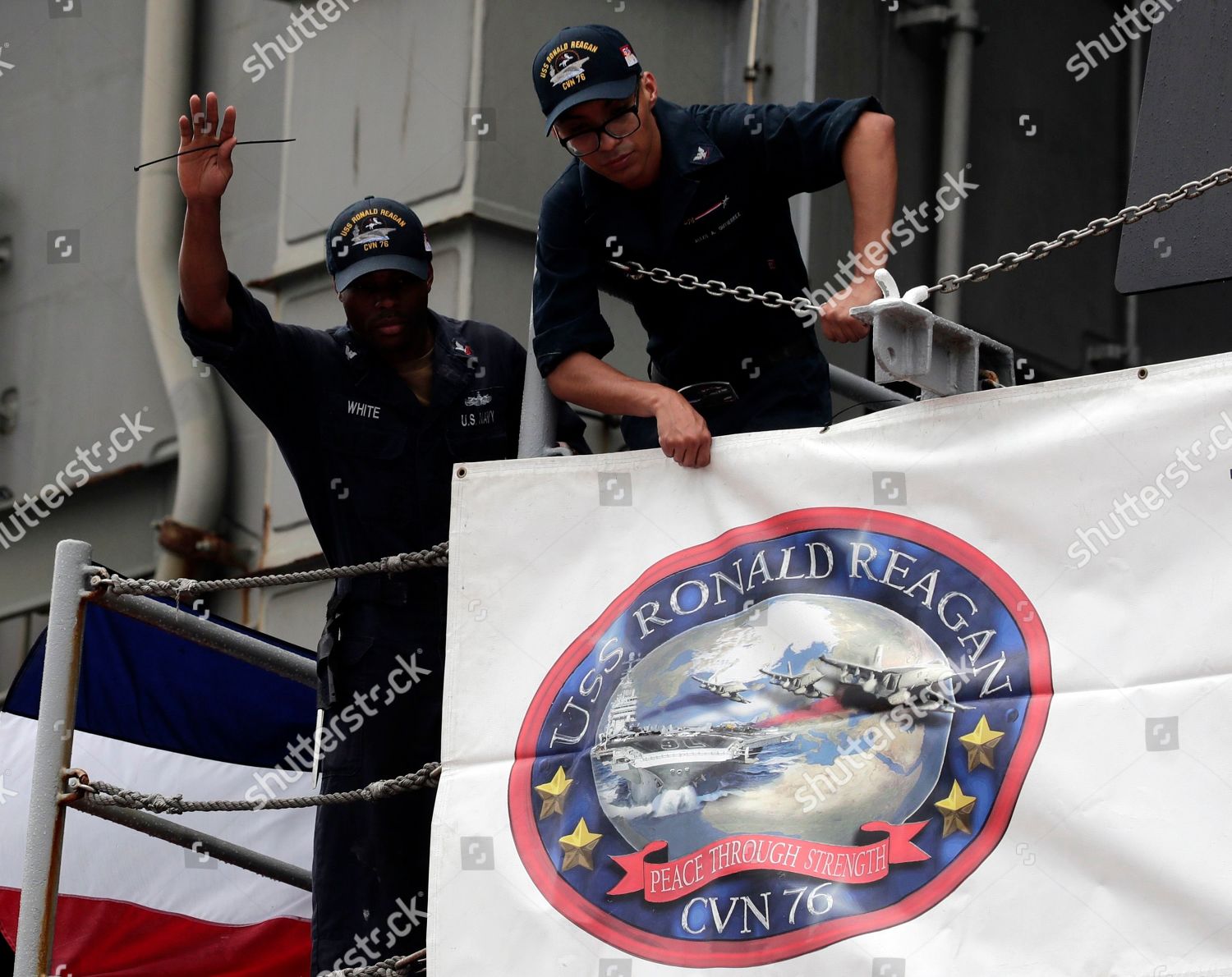 Crew Install Banner Us Aircraft Carrier Uss Editorial Stock Photo