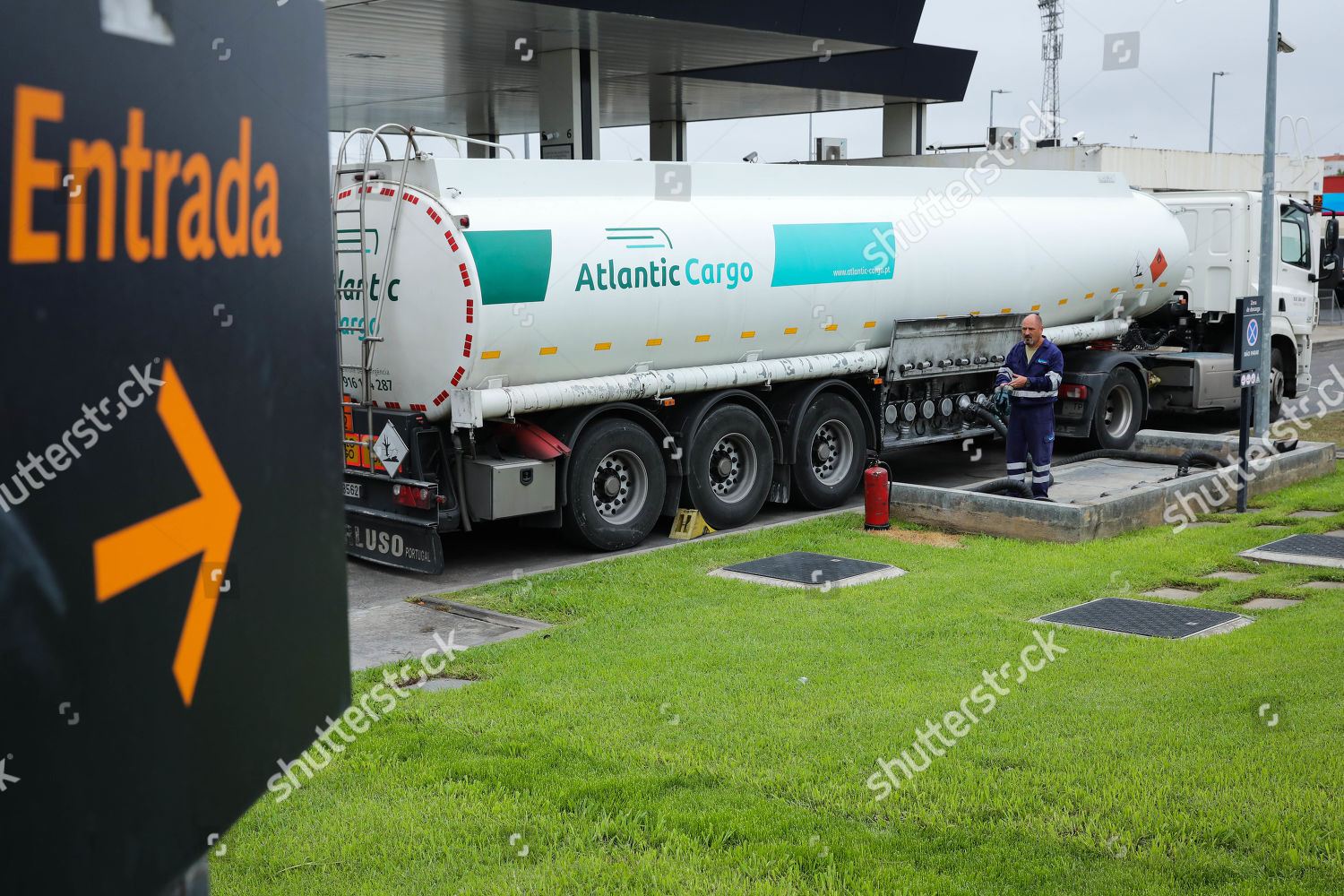 worker gas tank tanker truck gas Stock Photo - Stock Image | Shutterstock