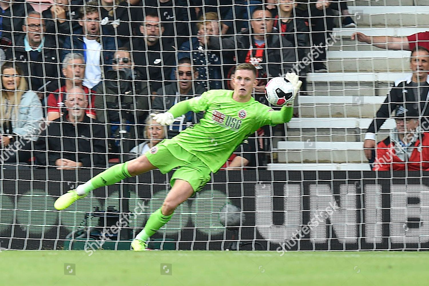 Dean Henderson 1 Sheffield United Makes Save Editorial Stock Photo Stock Image Shutterstock