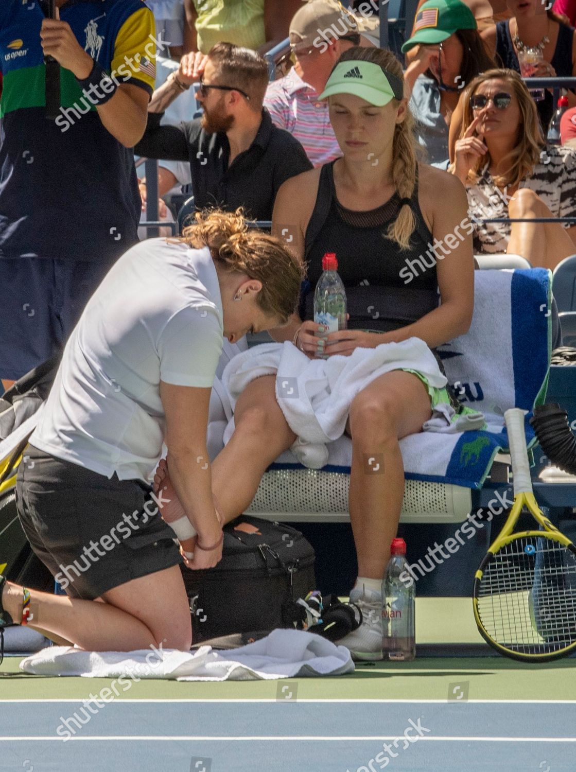 Caroline Wozniacki Den Loses Bianca Andreescu Editorial Stock Photo ...