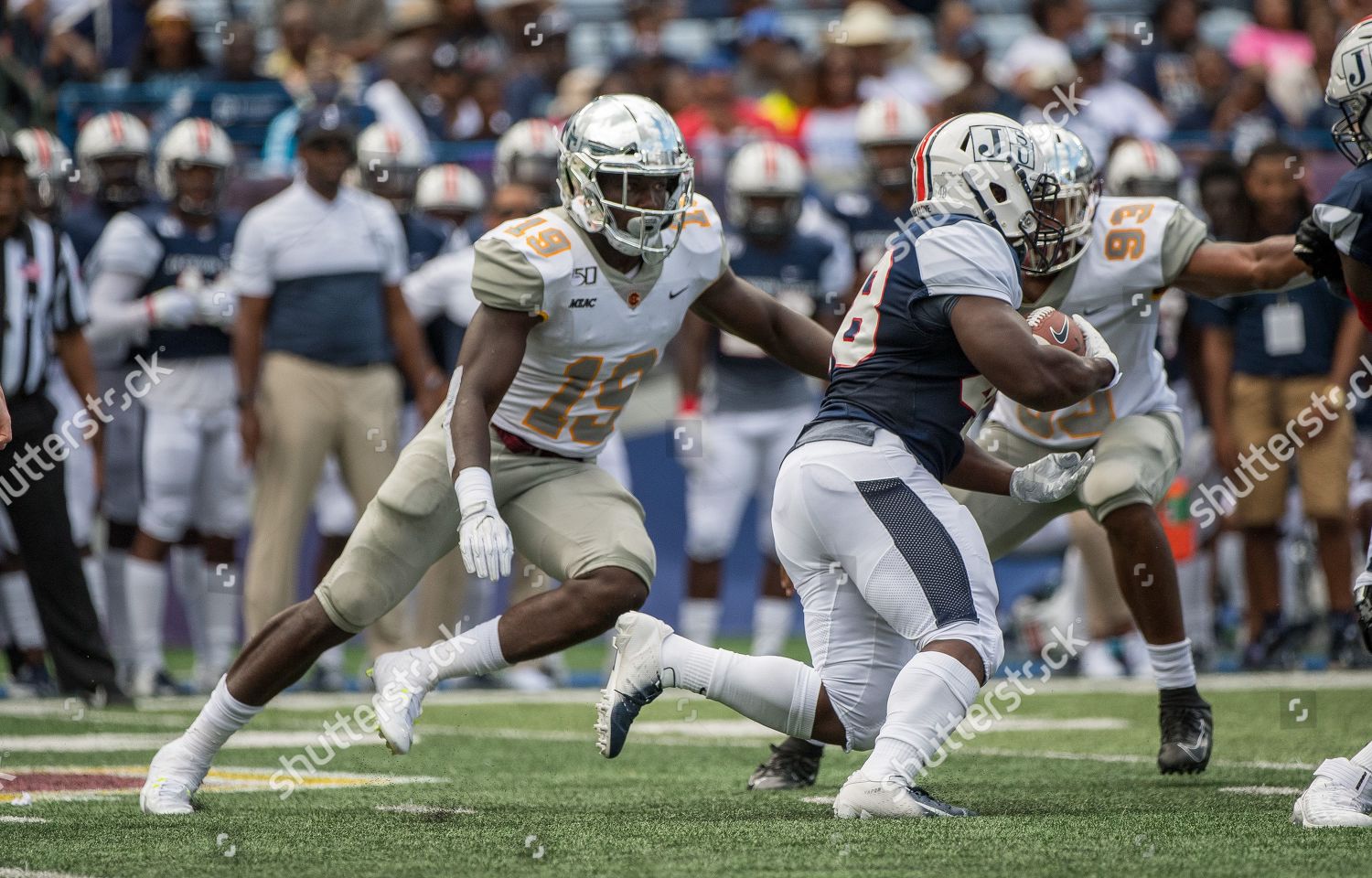 Atlanta GA US Bethune Cookman Wildcats linebacker Editorial Stock Photo ...