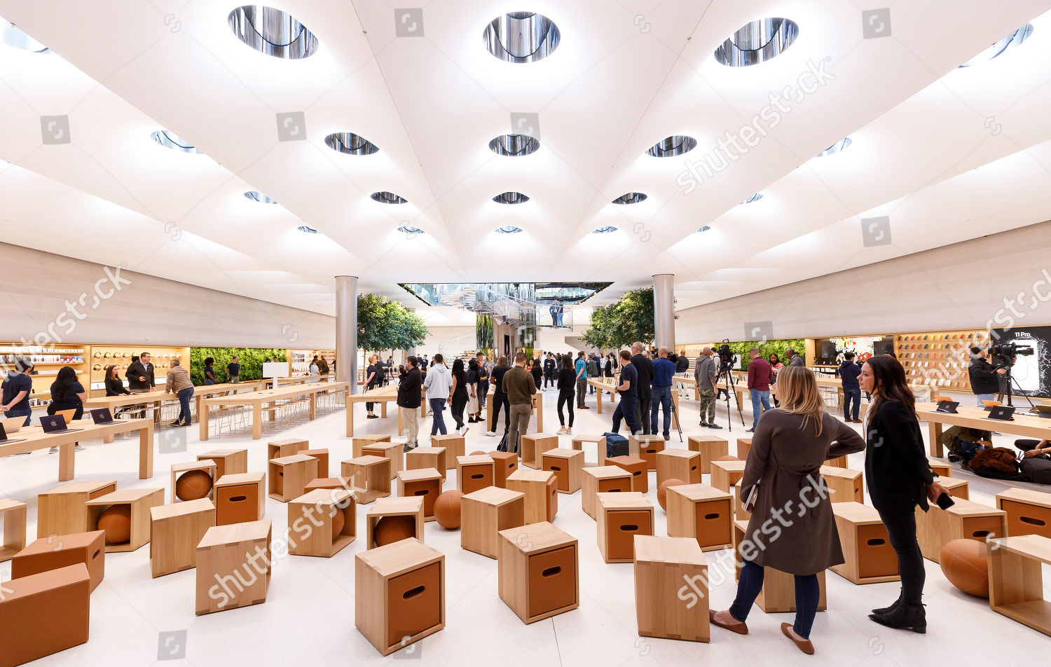 People Visit Newly Refurbished Apple Store On Editorial