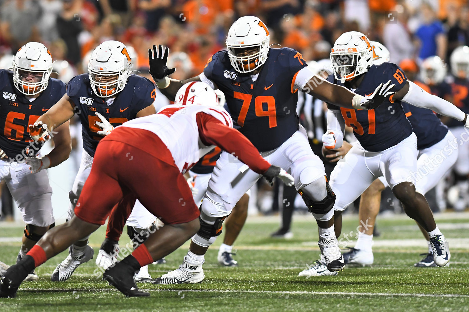 Vederian Lowe Offensive Tackle Illinois