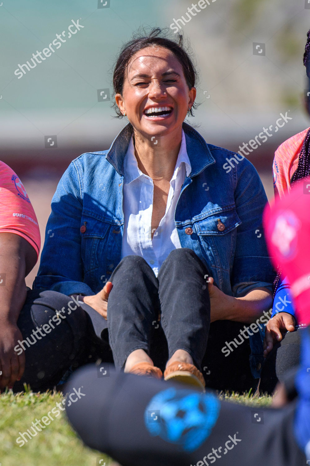 prince-harry-and-meghan-duchess-of-sussex-visit-to-africa-shutterstock-editorial-10422332ay.jpg