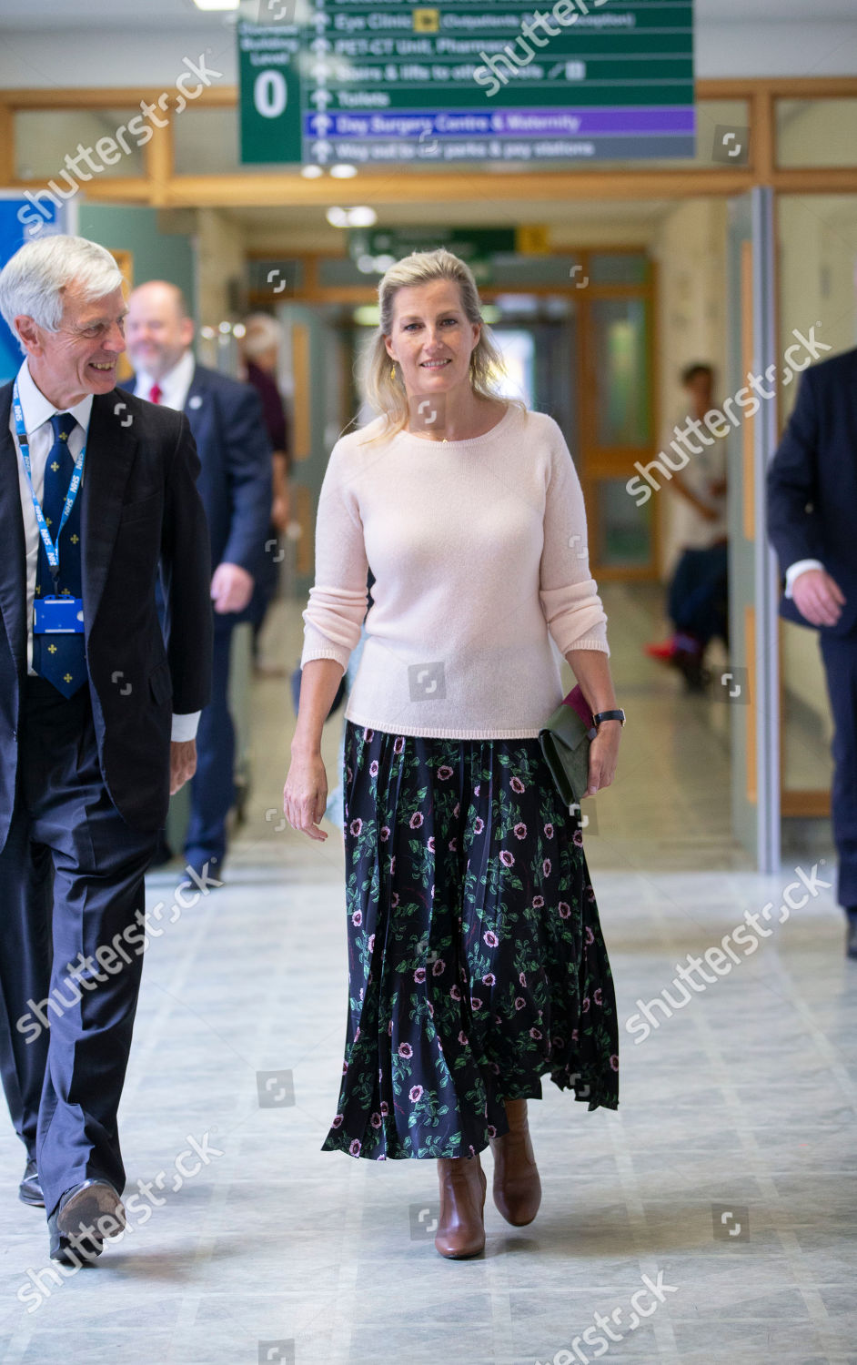 sophie-countess-of-wessex-visit-to-musgrove-park-hospital-taunton-somerset-uk-shutterstock-editorial-10422506i.jpg