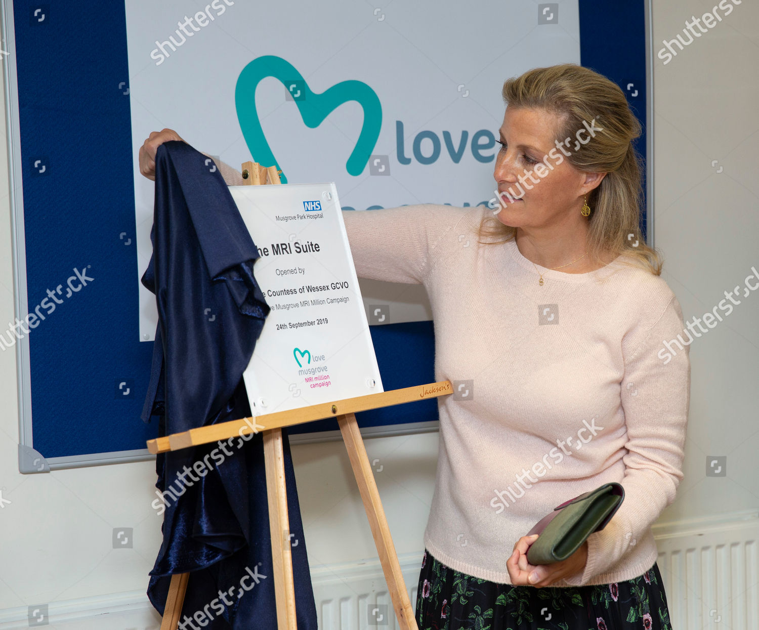 sophie-countess-of-wessex-visit-to-musgrove-park-hospital-taunton-somerset-uk-shutterstock-editorial-10422506w.jpg