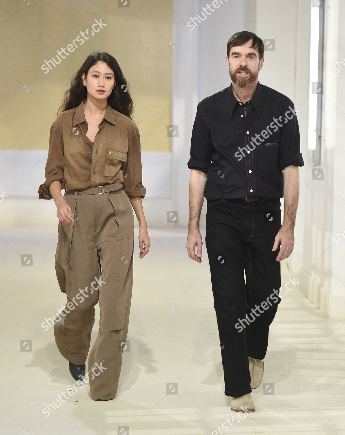 Sarahlinh Tran Christophe Lemaire On Catwalk Editorial Stock Photo ...