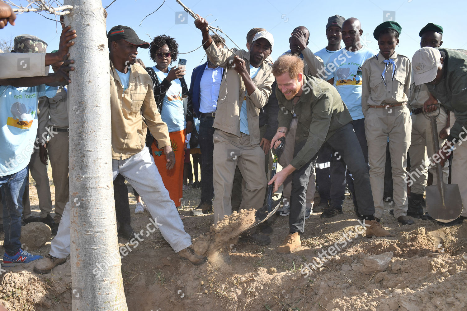 prince-harry-visit-to-africa-shutterstock-editorial-10424667d.jpg