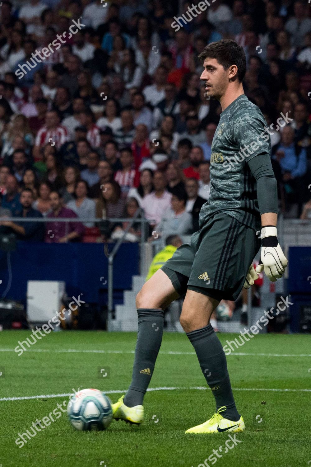 Real Madrid Goalkeeper Thibaut Courtois Editorial Stock Photo - Stock ...