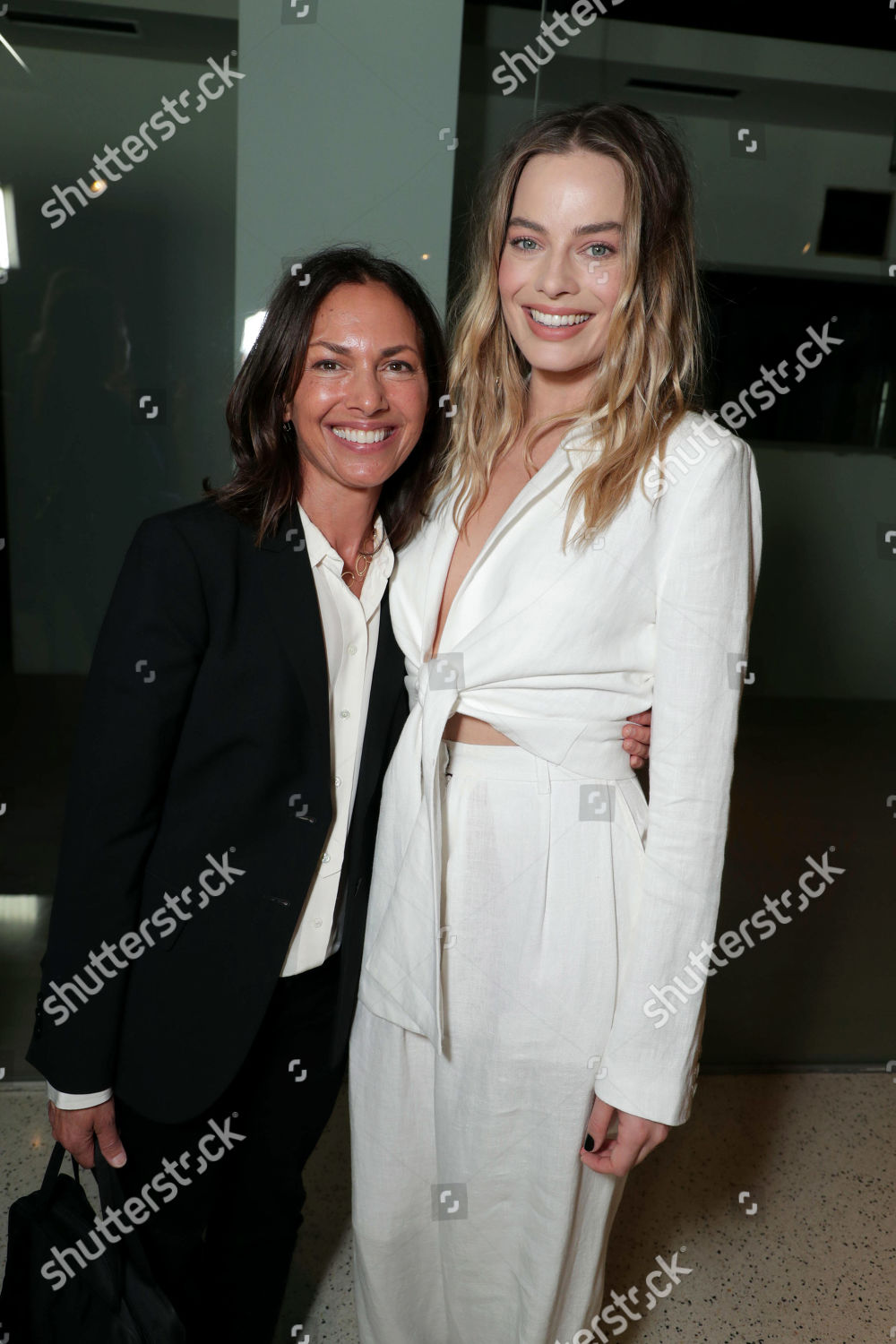 Susanna Hoffs Margot Robbie Attend Lionsgates Bombshell Editorial Stock Photo Stock Image Shutterstock