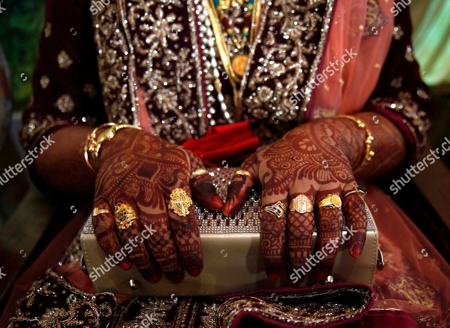 kashmiri bride