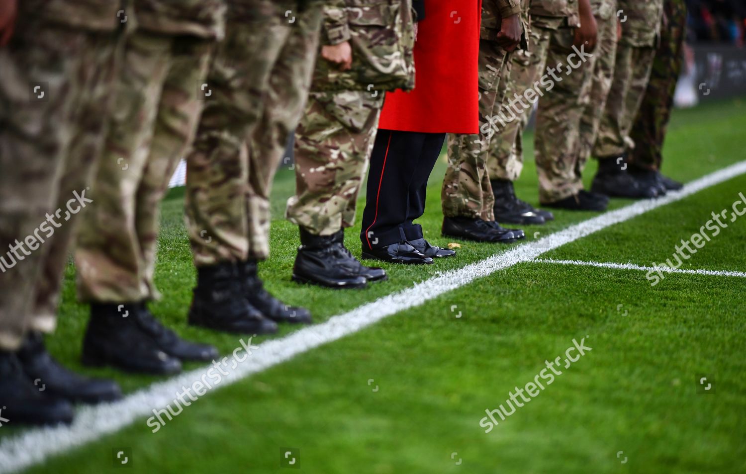 chelsea-pensioner-lines-before-match-young-editorial-stock-photo