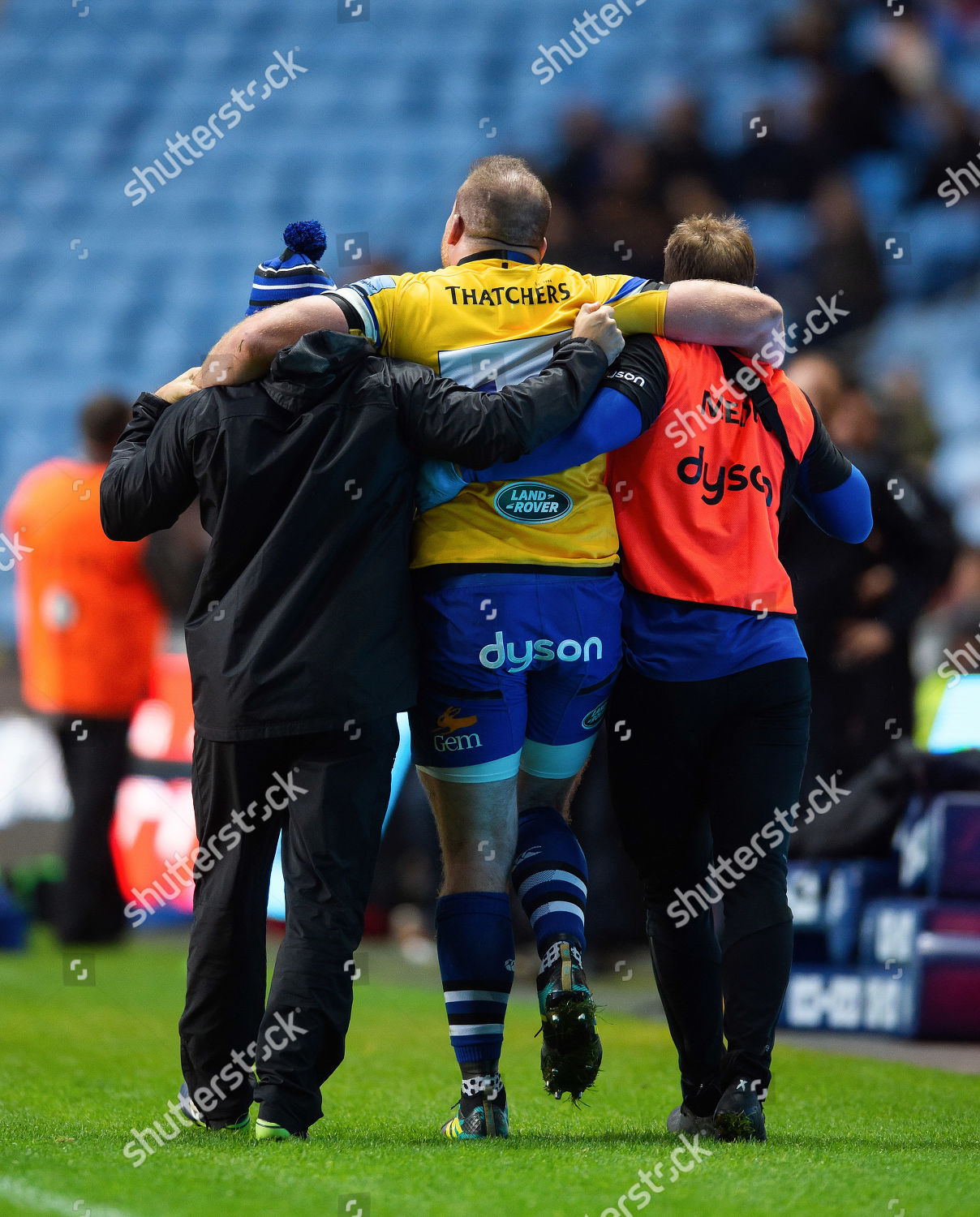 Henry Thomas Bath Rugby Helped Off Editorial Stock Photo - Stock Image ...