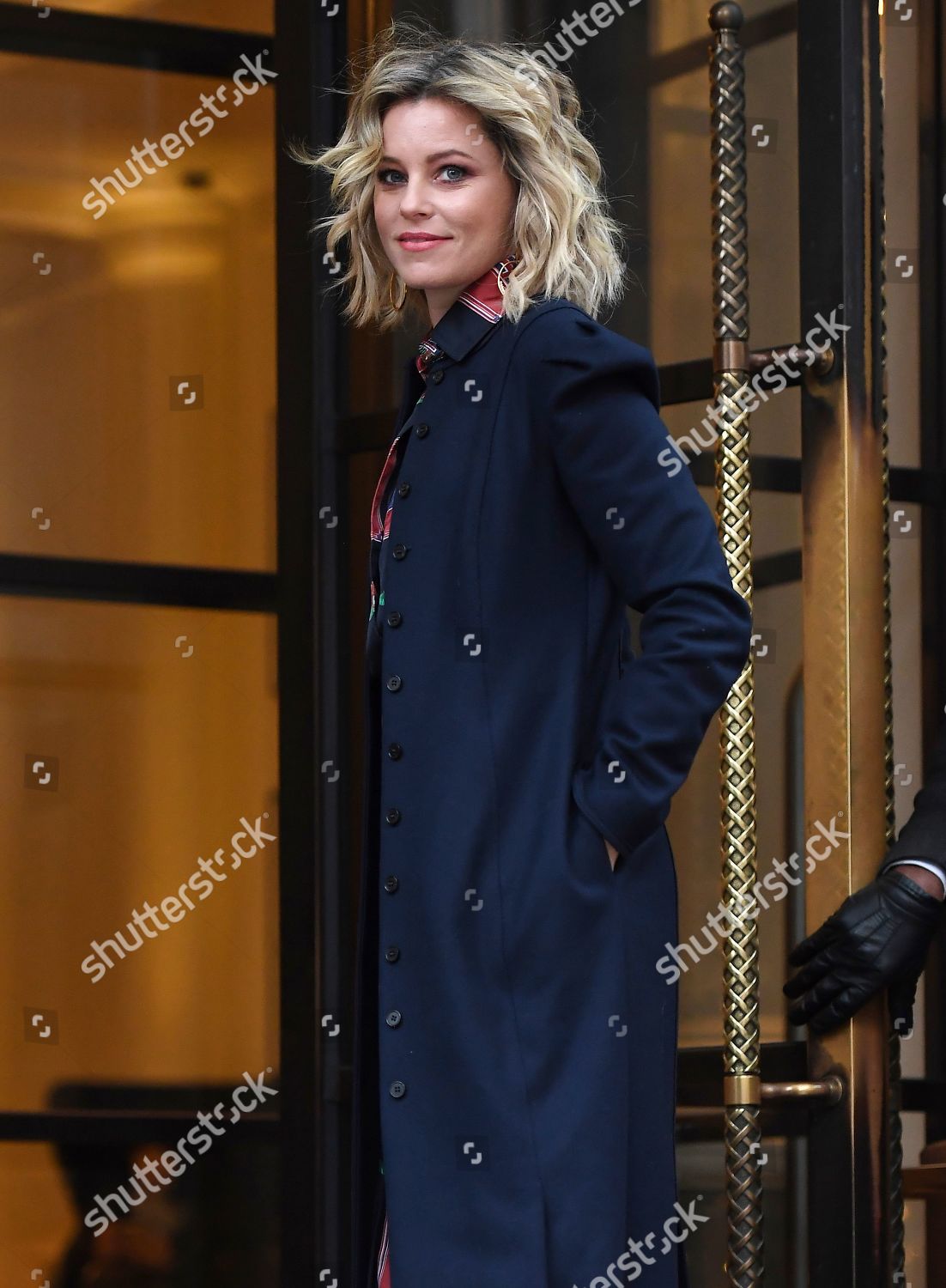 Elizabeth Banks Bbc Radio 2 Studios Editorial Stock Photo - Stock Image