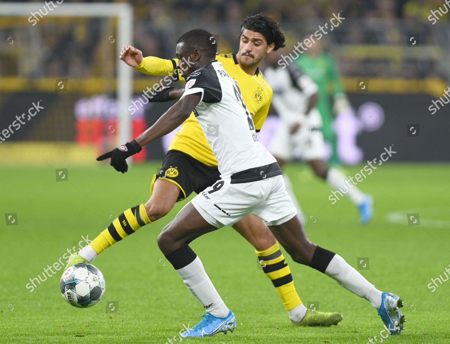 Mahmoud Dahou R Action Against Paderbornfs Jamilu Editorial Stock Photo Stock Image Shutterstock