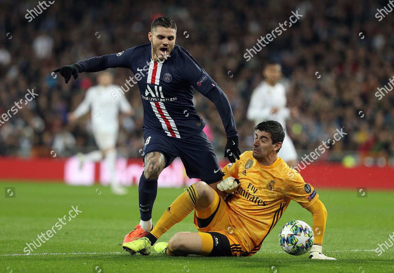 Real Madrids Goalkeeper Thibaut Courtois R Editorial Stock Photo ...