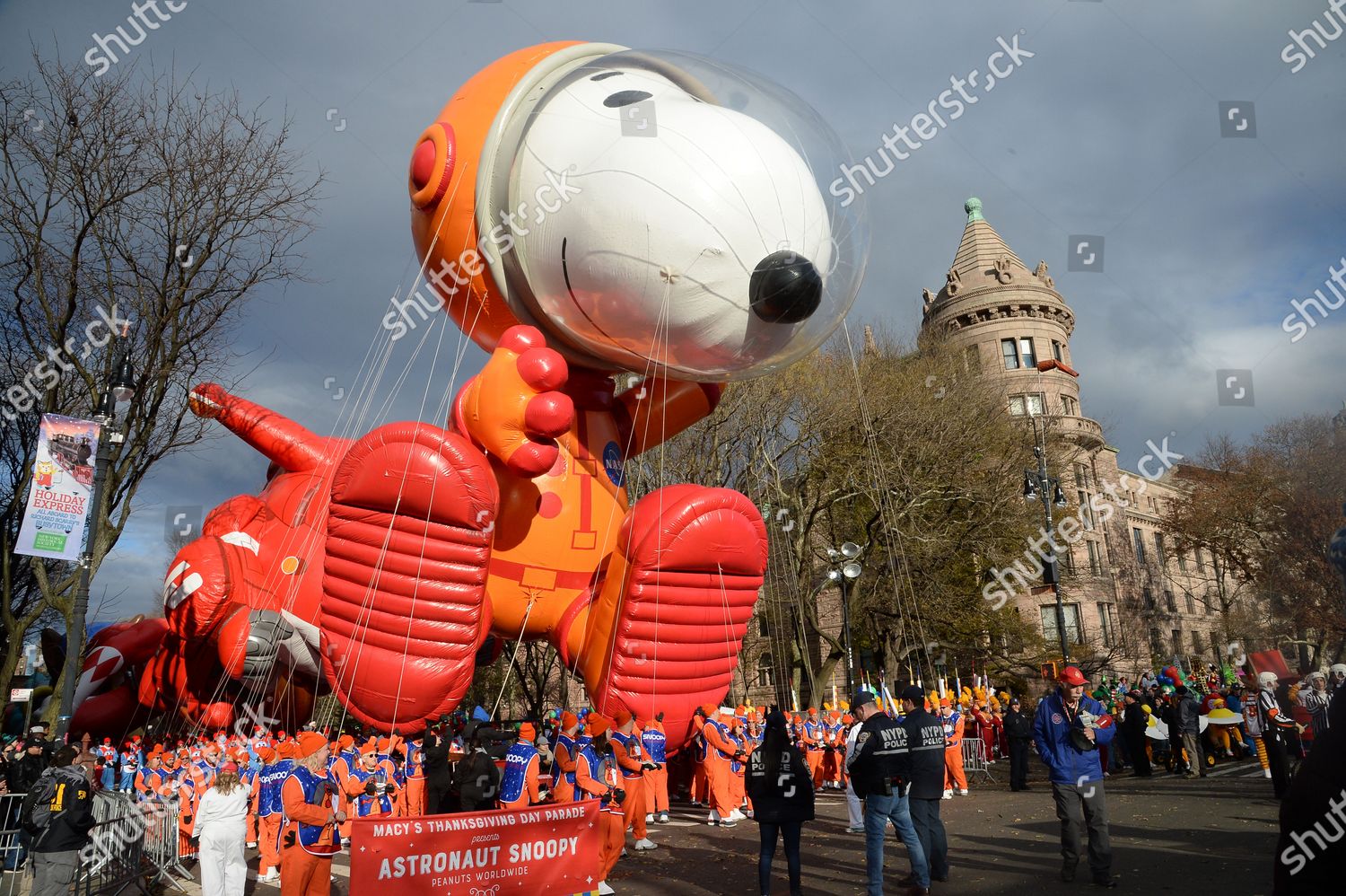 Astronaut Snoopy Balloon Editorial Stock Photo - Stock Image | Shutterstock