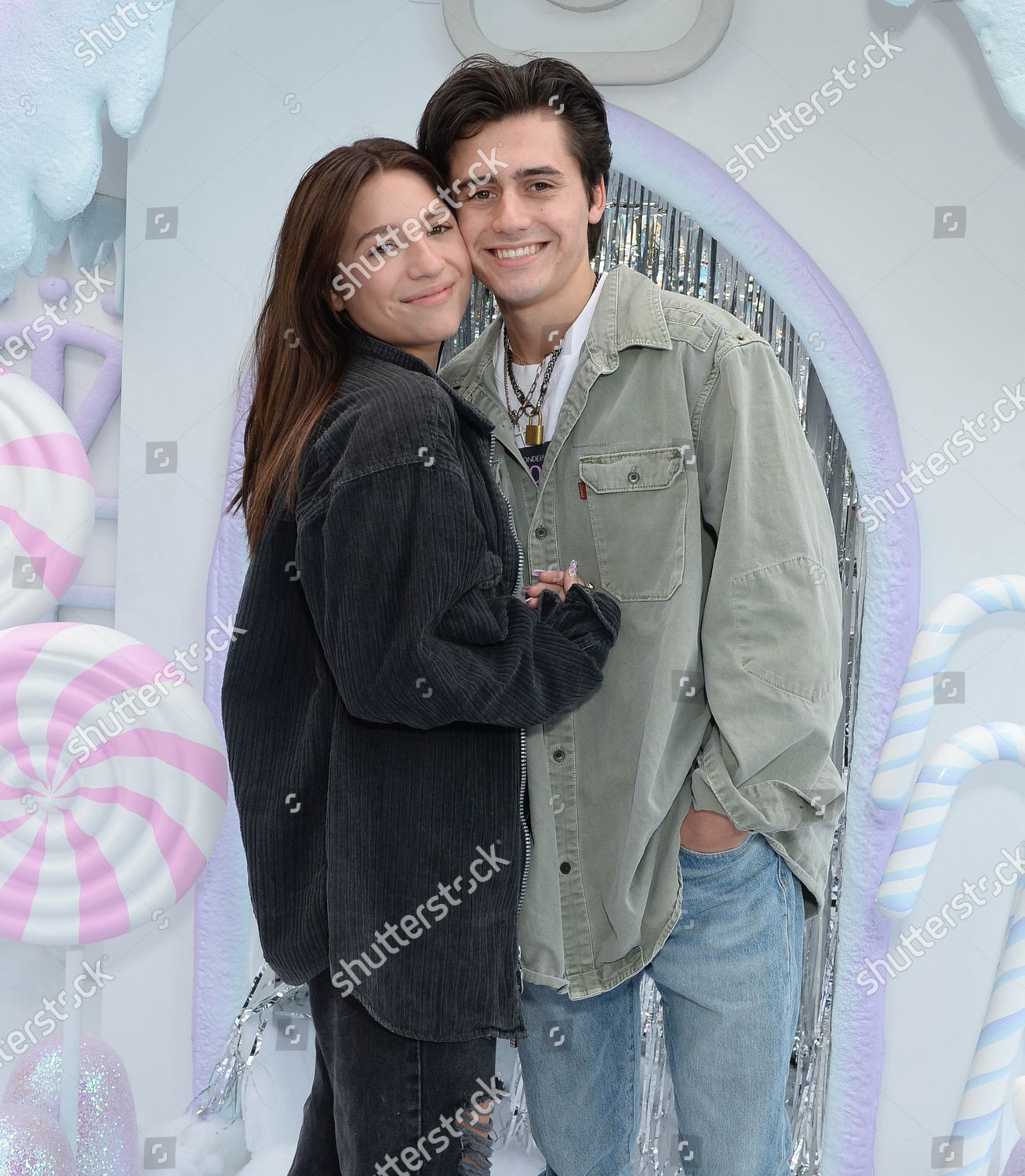 Mackenzie Ziegler Boyfriend Isaak Presley Editorial Stock Photo - Stock ...