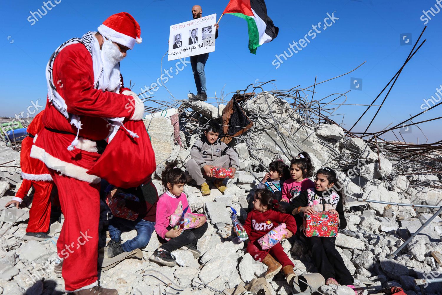 Palestinian Dressed Santa Claus Hands Out Gifts Editorial Stock Photo Stock Image Shutterstock