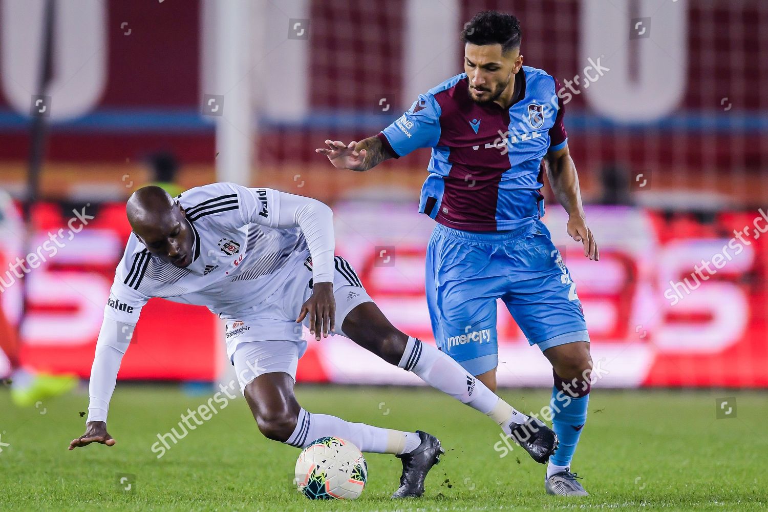 Atiba Hutchinson Besiktas Jk Kamil Corekci Editorial Stock Photo