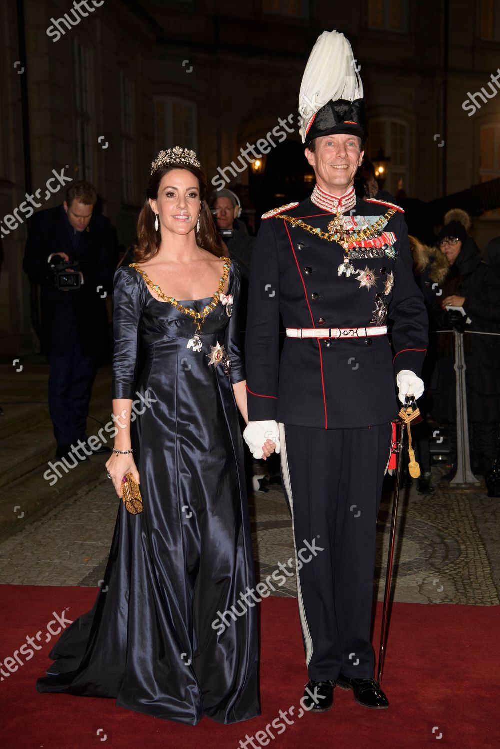 CASA REAL DE DINAMARCA - Página 67 New-years-reception-amalienborg-palace-copenhagen-denmark-shutterstock-editorial-10516332bu