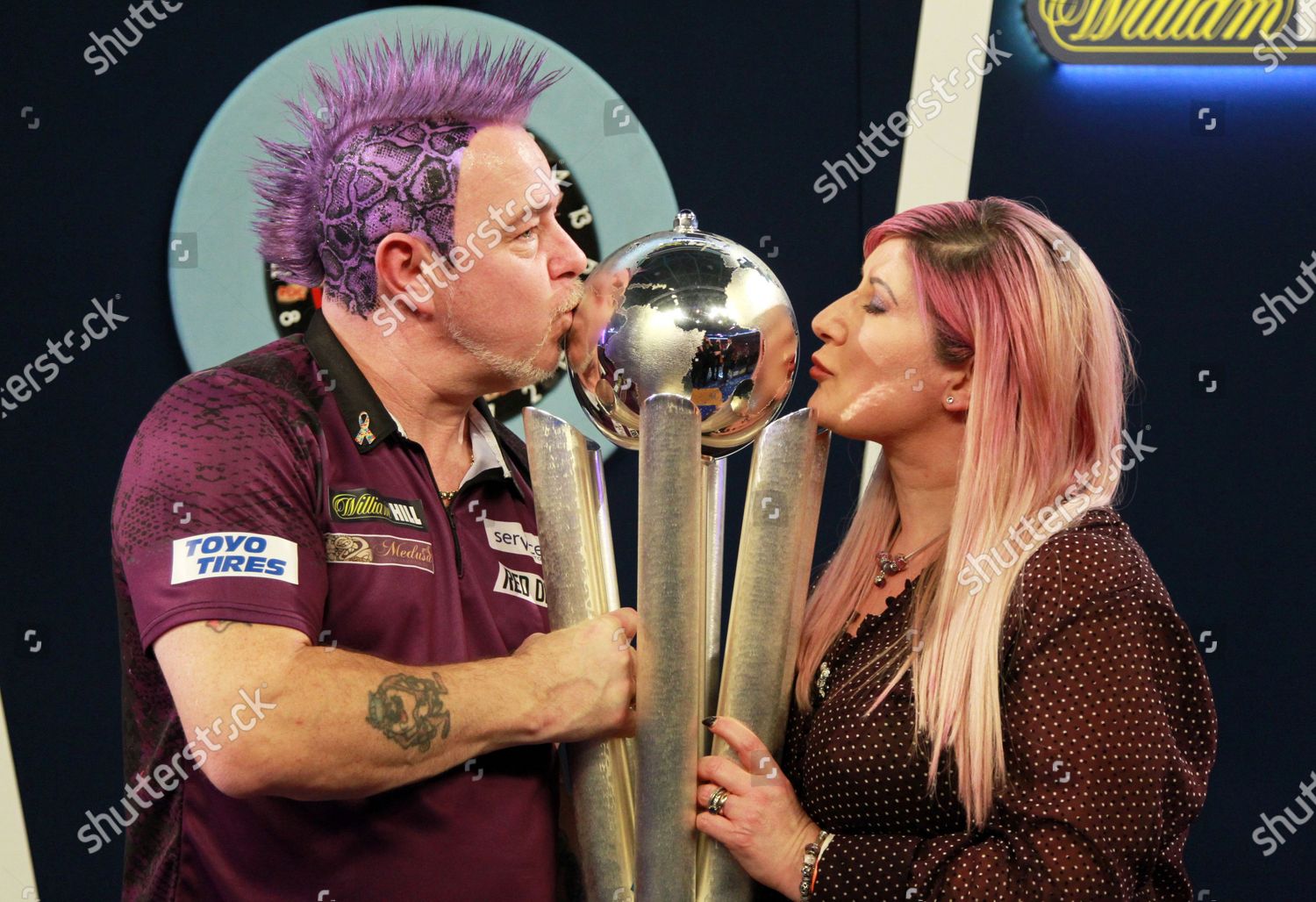 Scottish Player Peter Wright L His Wife Editorial Stock Photo Stock Image Shutterstock