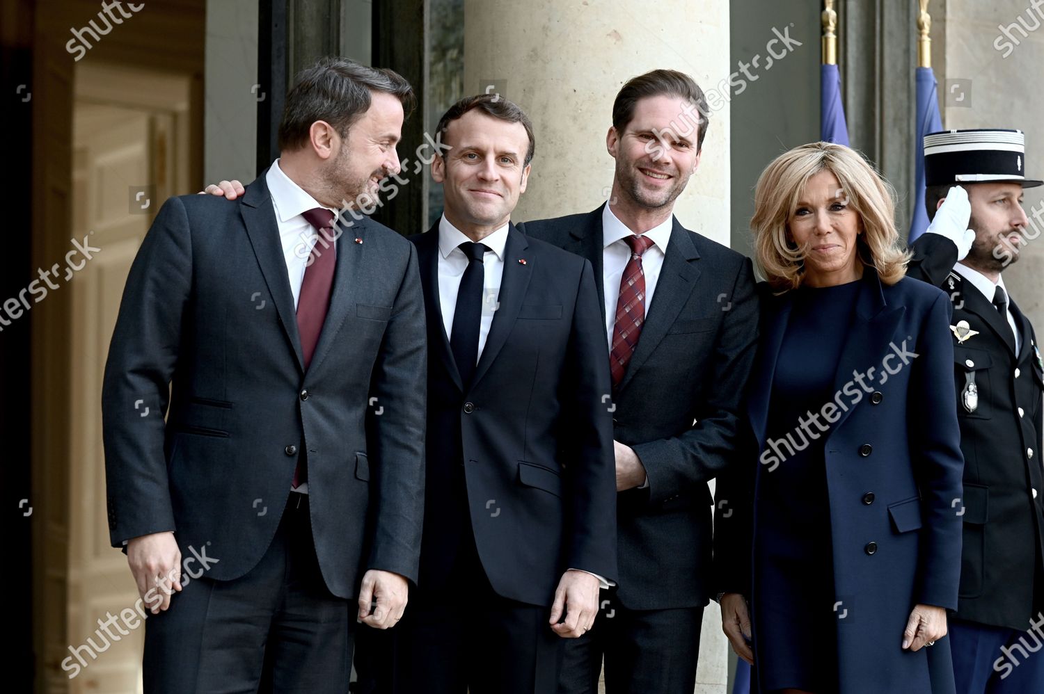 French President Emmanuel Macron 2ndl His Wife Redaktionelles Stockfoto Stockbild Shutterstock