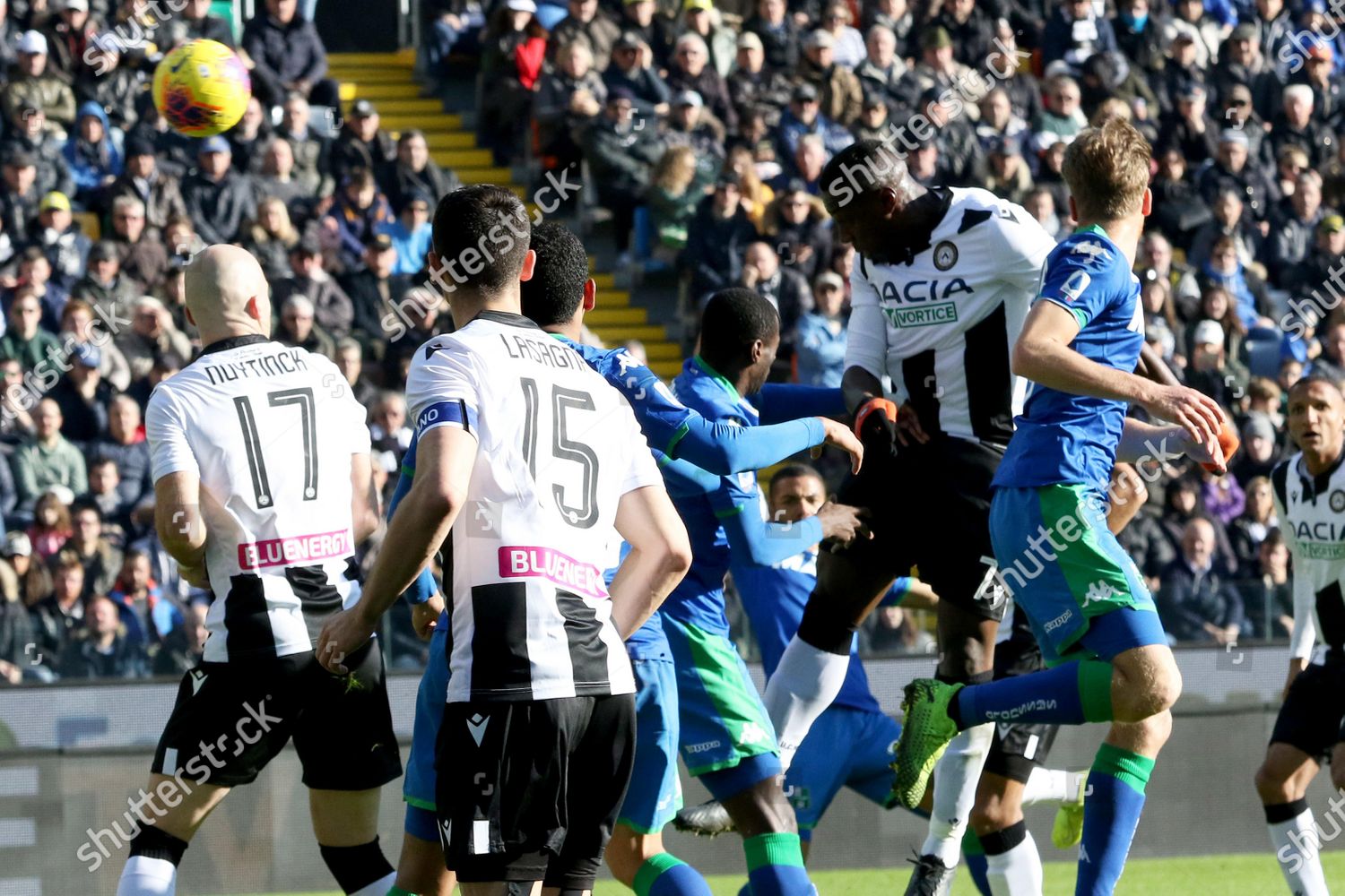 udineses rolando mandragora l sassuolos jeremy toljan editorial stock photo stock image shutterstock https www shutterstock com editorial image editorial udinese vs sassuolo udine italy 12 jan 2020 10523733d