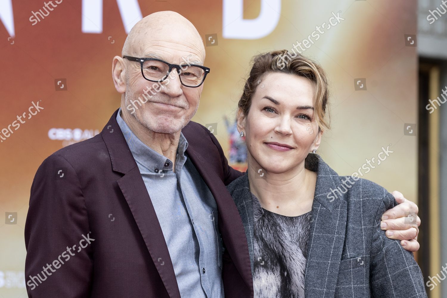 Sir Patrick Stewart L Poses His Wife Editorial Stock Photo Stock Image Shutterstock