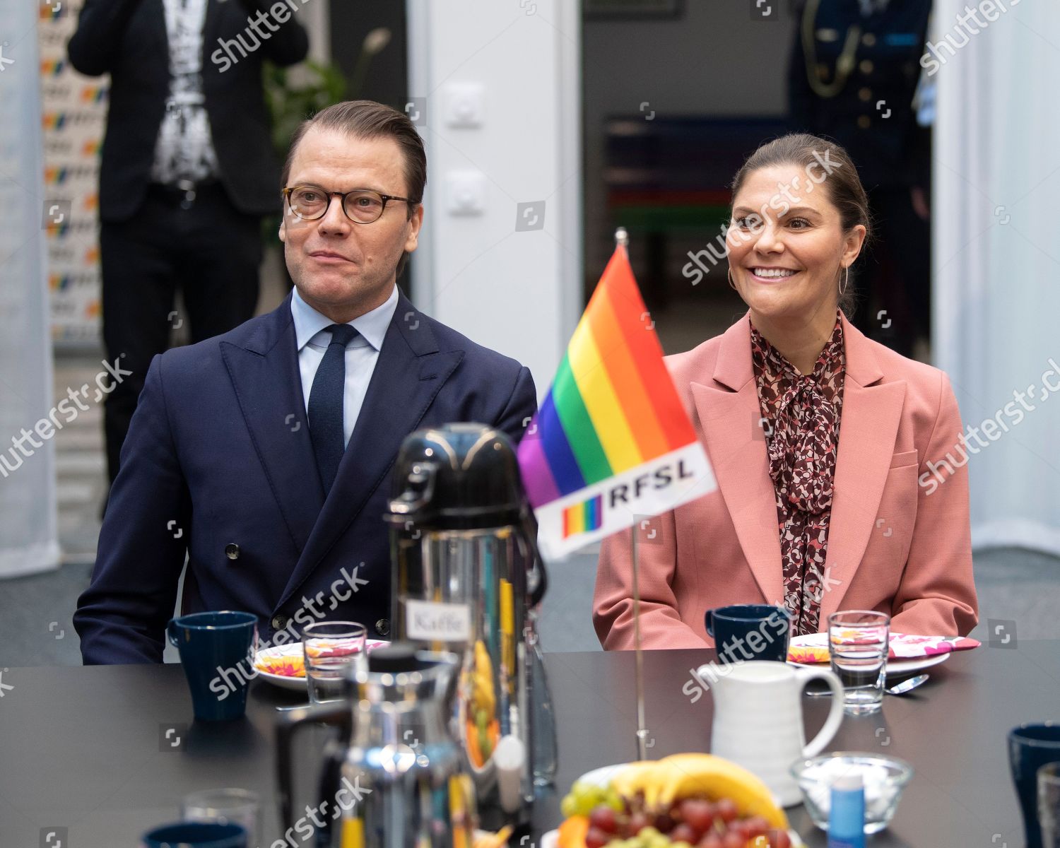 CASA REAL DE SUECIA - Página 22 Crown-princess-victoria-and-prince-daniel-visit-rfsl-stockholm-sweden-shutterstock-editorial-10527128q