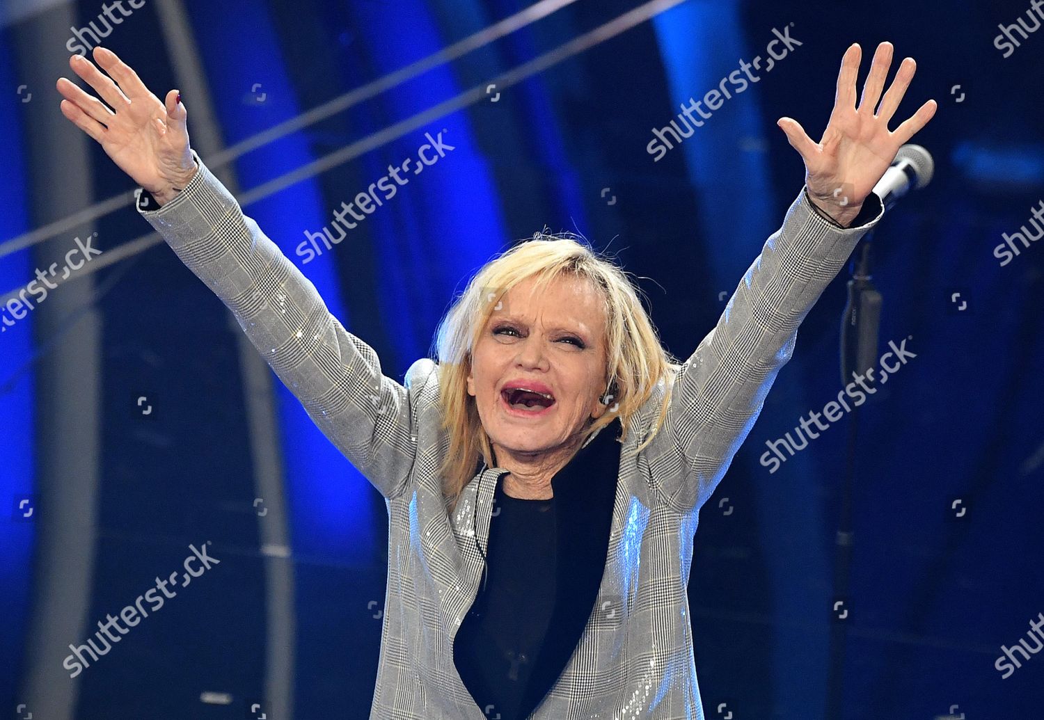 Rita Pavone Performs On Stage Ariston Theatre Editorial Stock Photo Stock Image Shutterstock