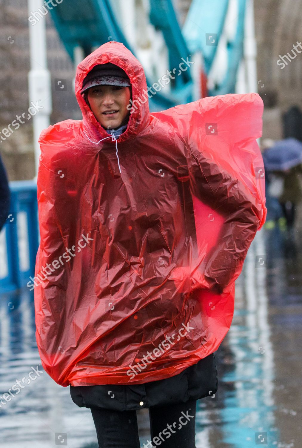 rain poncho london