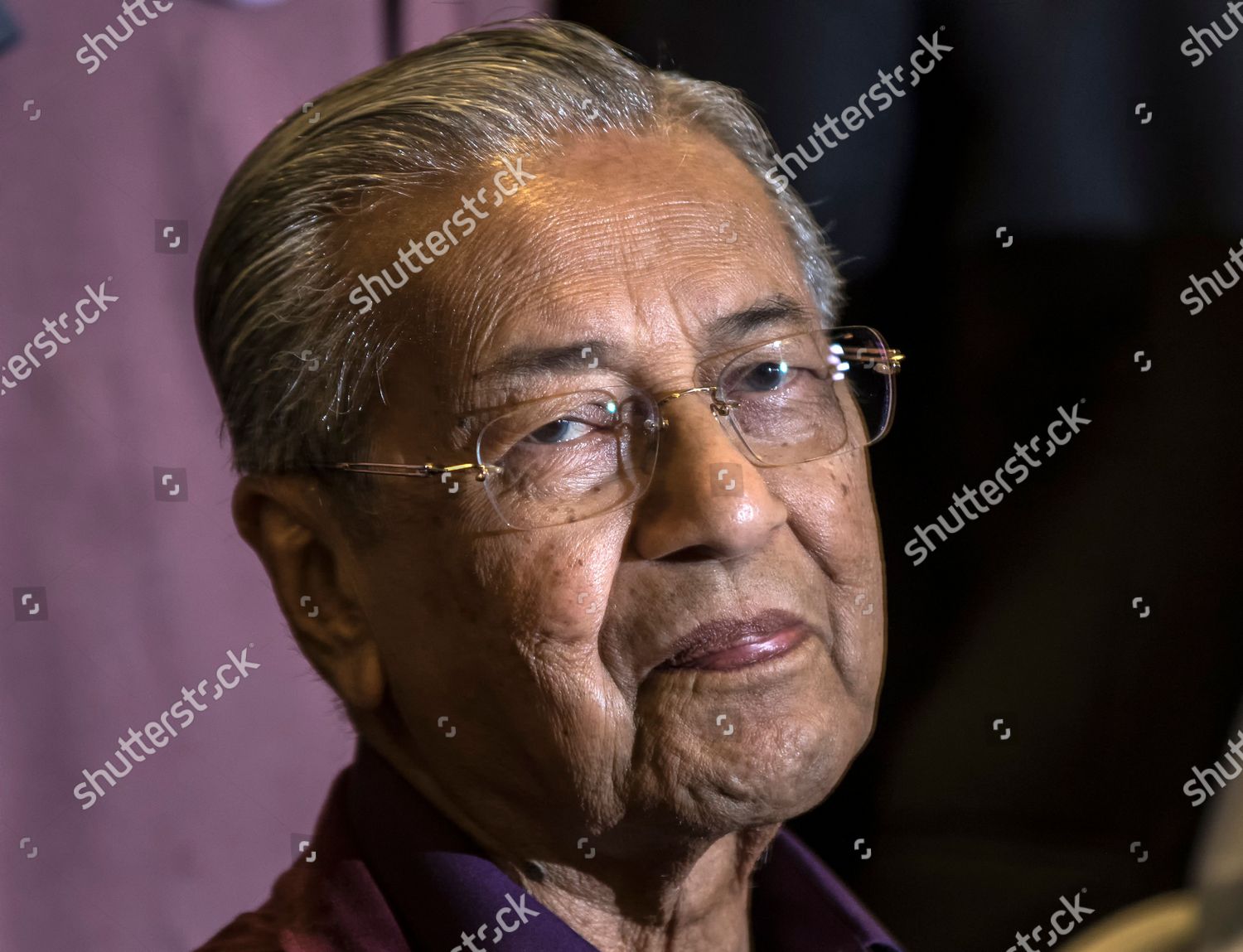 Malaysian Prime Minister Mahathir Mohamad Smiles Press Editorial Stock Photo Stock Image Shutterstock